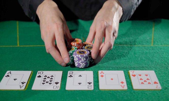 德州撲克完整攻略:規則、術語、技巧全解析,輕鬆成為高手! | T9娛樂城